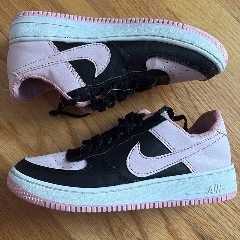Nike Air Force 1 Pink and Black with a pink sole size 6